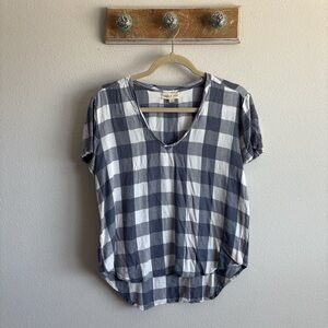 Cloth & Stone Navy and White Checkered V-Neck Top
